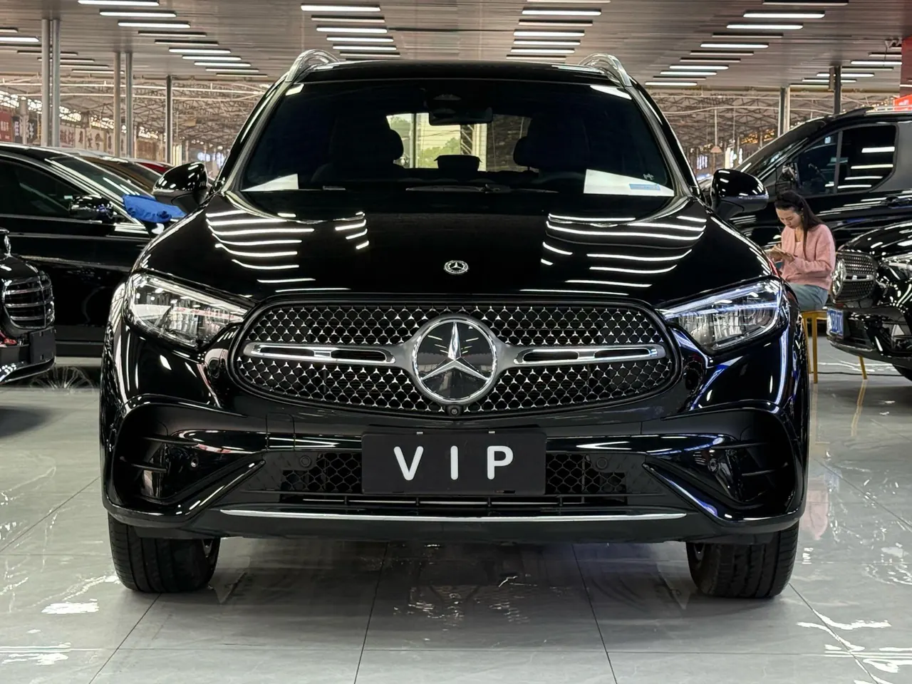 Mercedes Benz 2023 GLC 300 L 4MATIC 48V 2.0T dynamic 7-seat automatic gear 2
