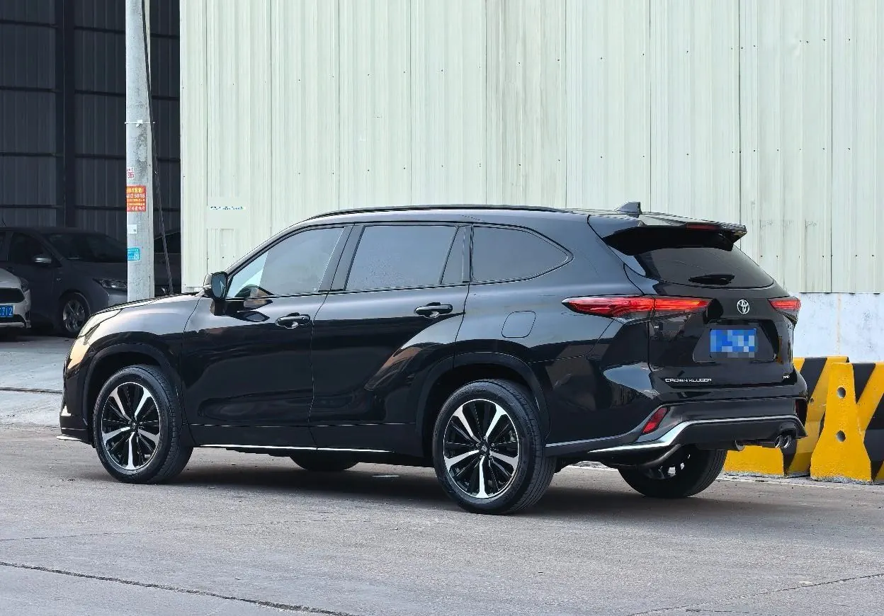 Toyota 2022 Crown Land Release 2.0T Premium Edition Automatic Gear 2