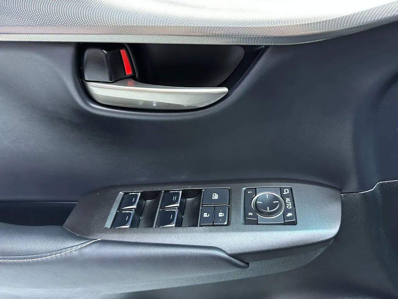 Lexus NX (Imported) 2020 NX300h 2.5 Stepless Front Edition Automatic Gear 7