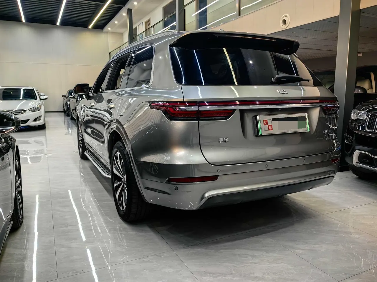 Li 2020 ONE 1.2T extended range 6-seat automatic gear 5