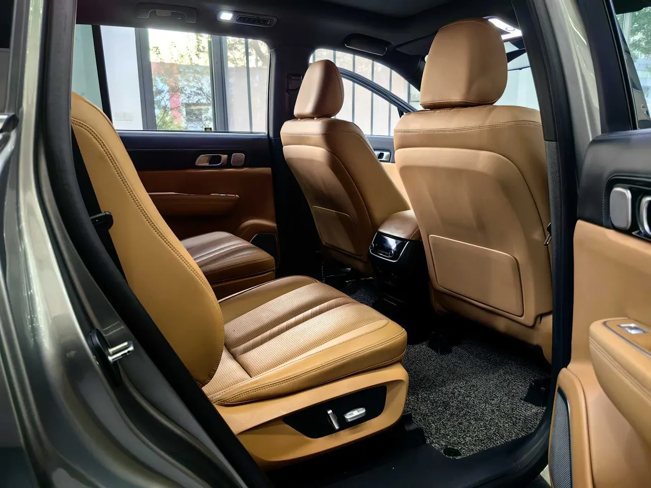 Li 2020 ONE 1.2T extended range 6-seat automatic gear 9