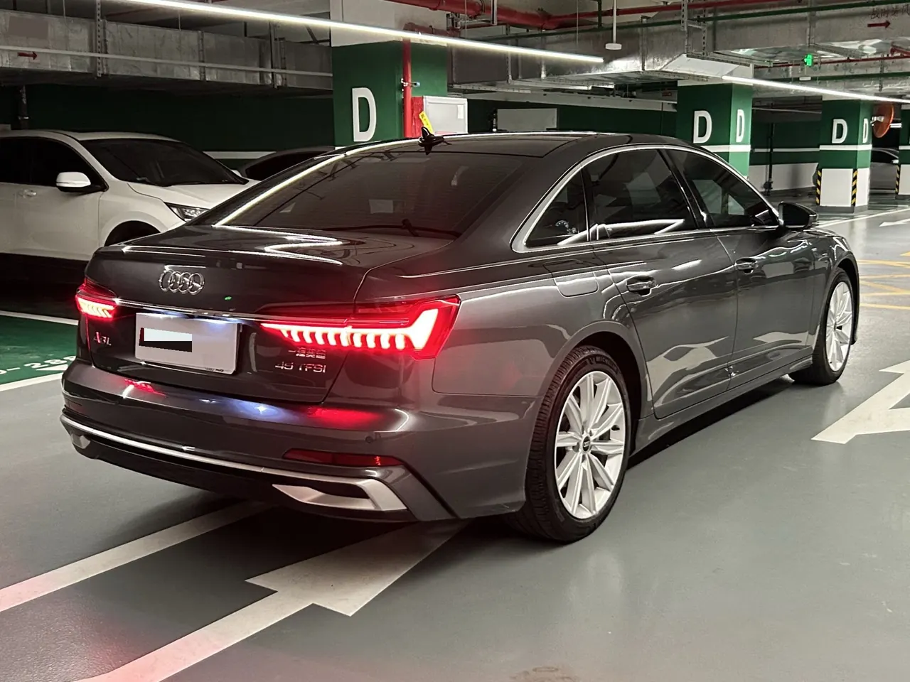 Audi 2023 A6L 2.0TFSI 45TFSI Zhenzhiya Automatic Gear 14
