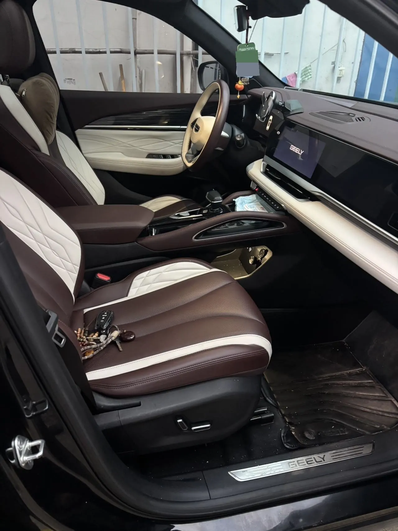 Geely 2021 XingyueL (Monjaro) 2.0TD EVO two-wheel drive distinguished automatic transmission 2