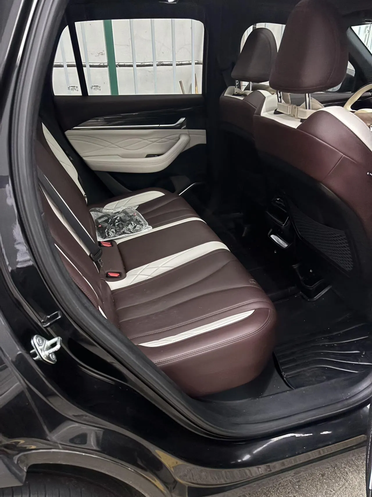 Geely 2021 XingyueL (Monjaro) 2.0TD EVO two-wheel drive distinguished automatic transmission 3