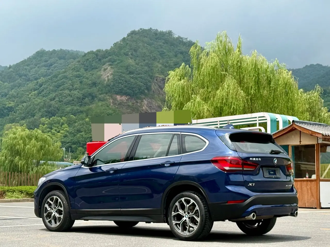 BMW 2020 X1 sDrive25Li 2.0T Leading Automatic Gear 3