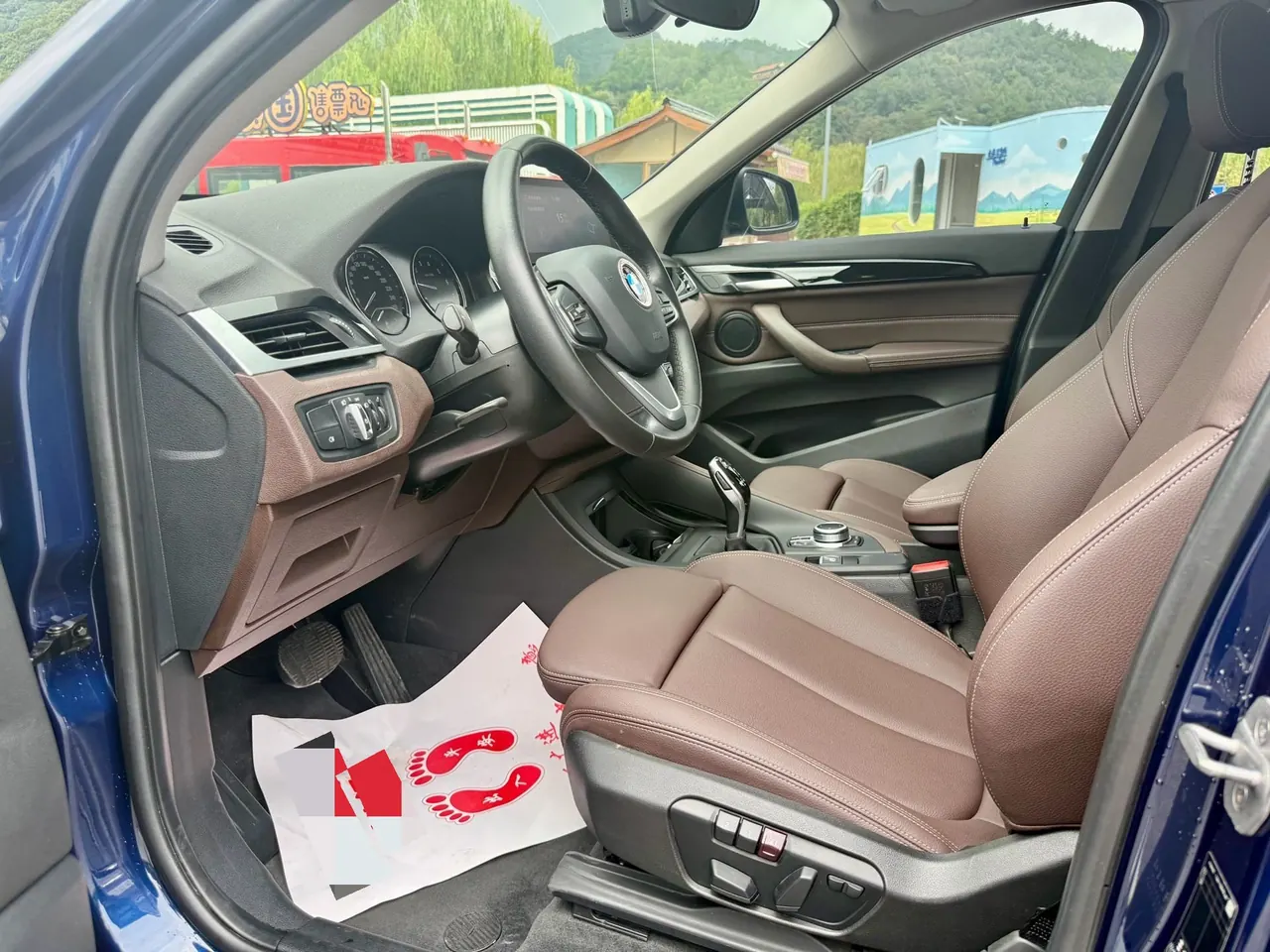 BMW 2020 X1 sDrive25Li 2.0T Leading Automatic Gear 5
