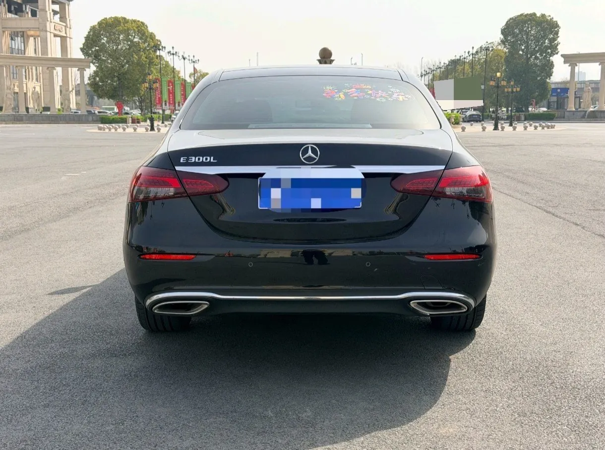 Mercedes Benz E-Class 2023 E 260 L 2.0T (Modified) Automatic Gear 4