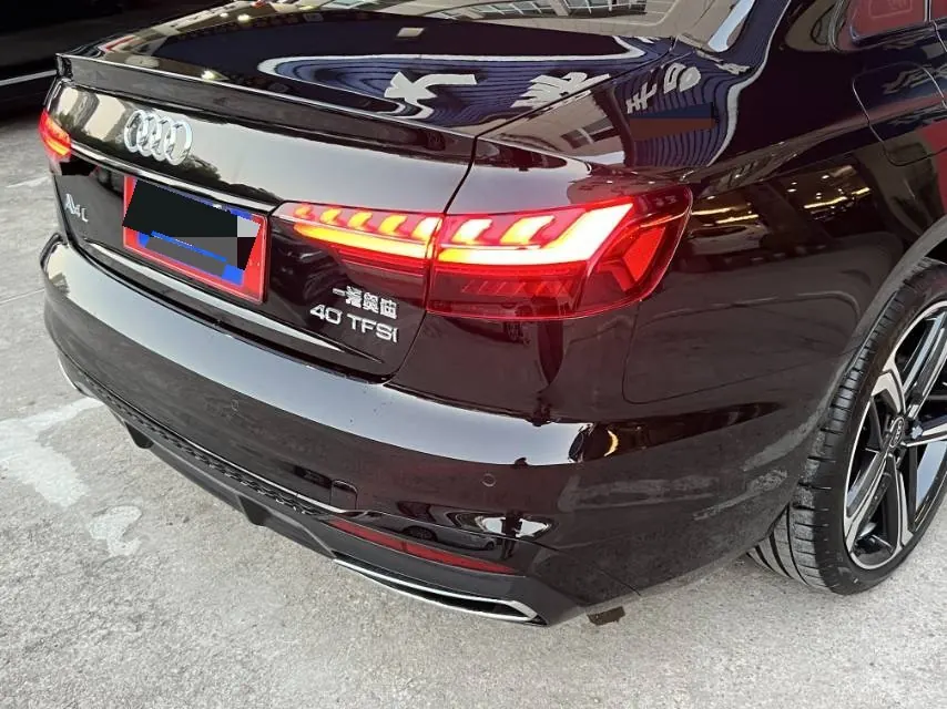 Audi 2024 A4L 2.0TFSI 40TFSI Deluxe Dynamic Automatic 5