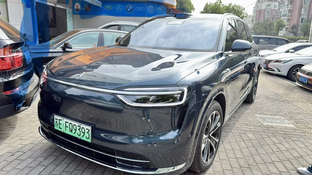 AITO 2026 AITO M7 extended range Max 4-wheel drive version 5 (192-line laser Radar) automatic gear - View 1