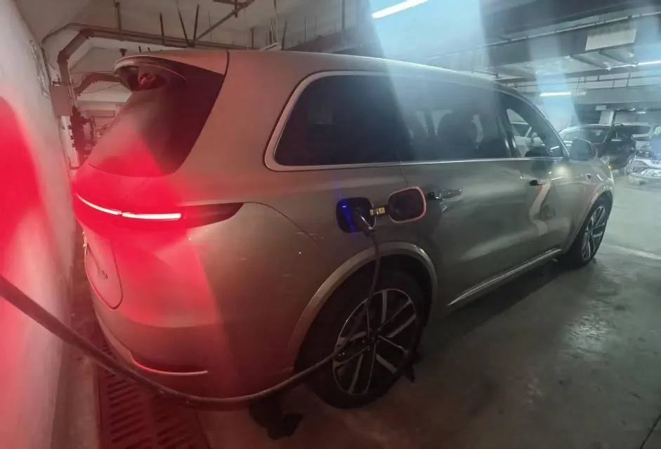 Li 2022 L9 1.5T Max Edition Automatic Gear 2