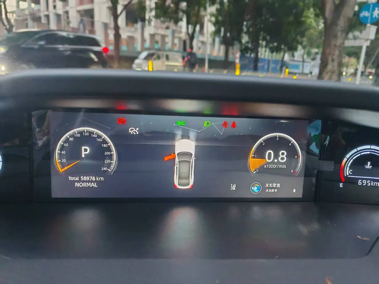 ChangAn 2022 UNI-V 1.5T honorable automatic gear 9