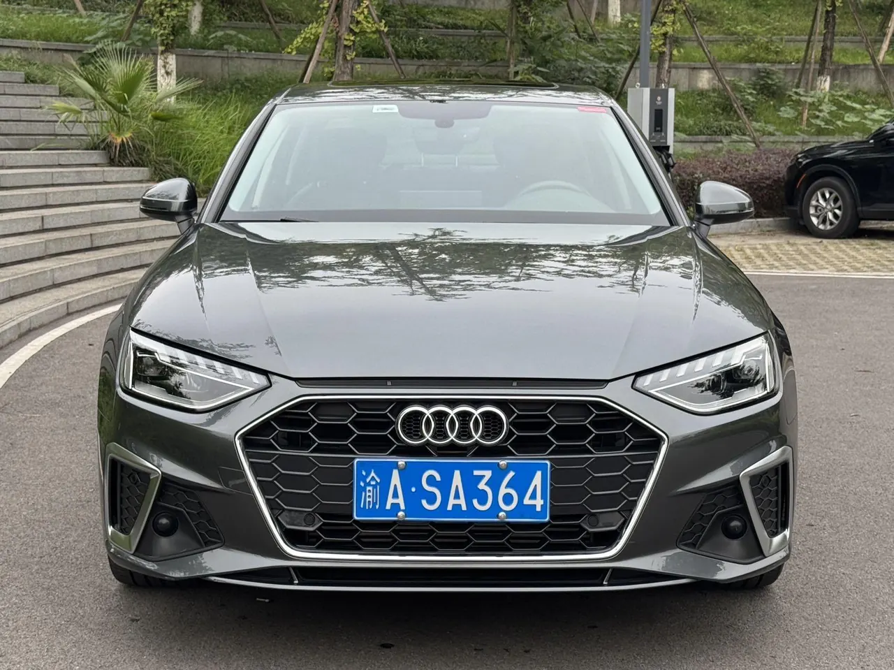 Audi 2020 A4L 2.0TFSI 40TFSI Deluxe Dynamic Automatic 2