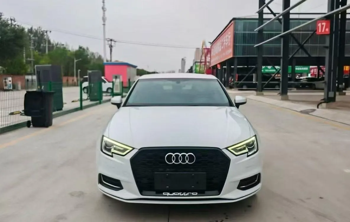 Audi 2020 A3 Limousine 1.4TFSI 35TFSI aggressive automatic gear 2