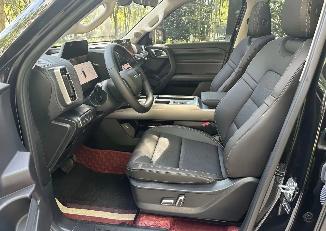 Haval 2026 big dog 2.0T Chinese garden dog version automatic gear 4