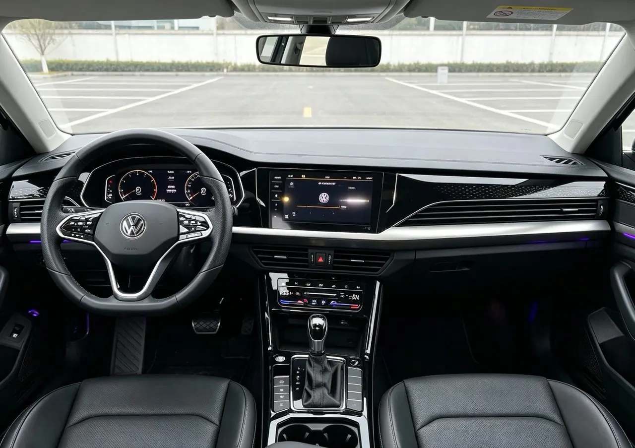 Volkswagen 2026 Passat 2.0TSI 330TSI outstanding star elite edition automatic gear 4