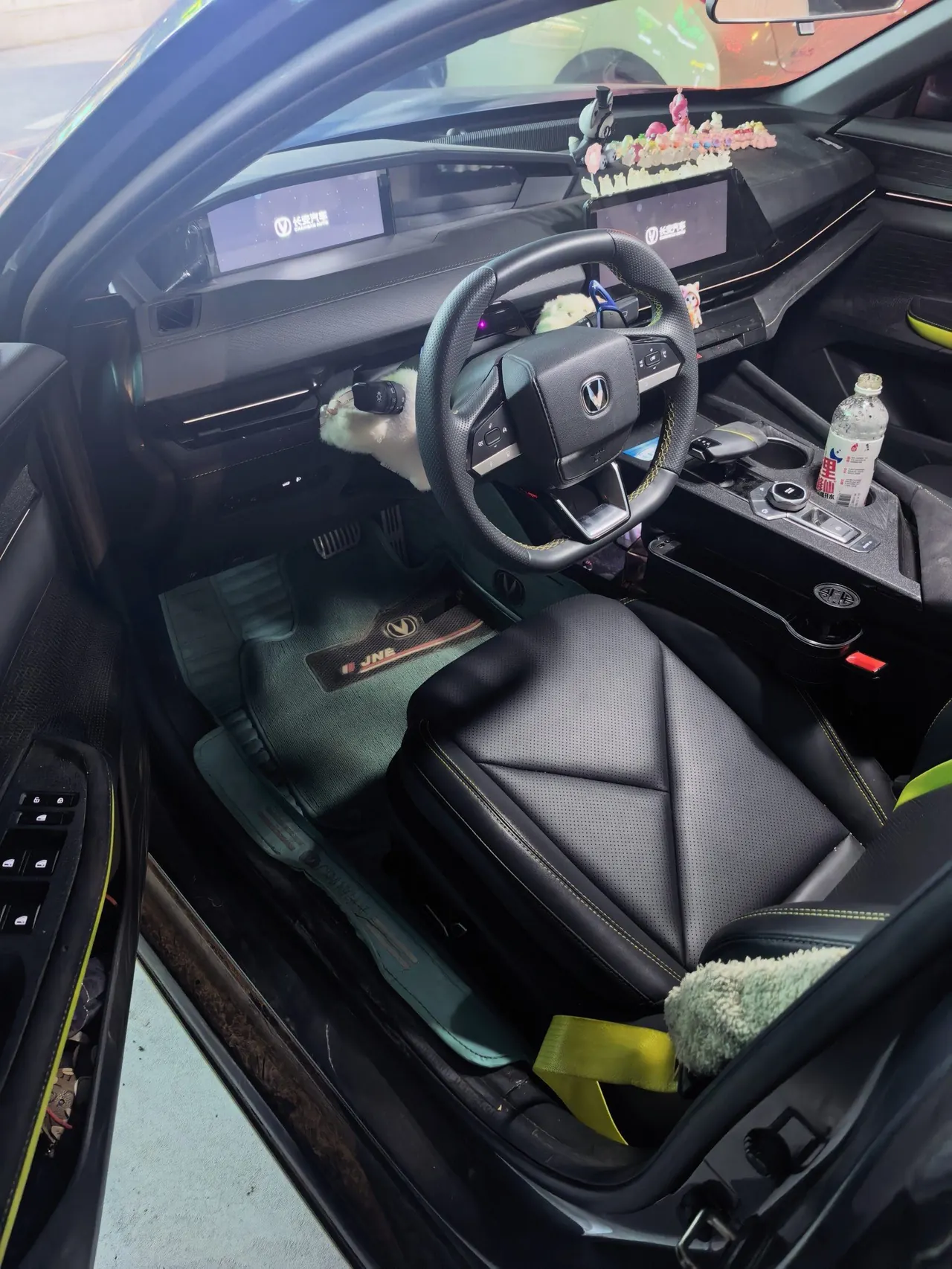ChangAn 2022 UNI-V 1.5T Sports Edition Automatic 6