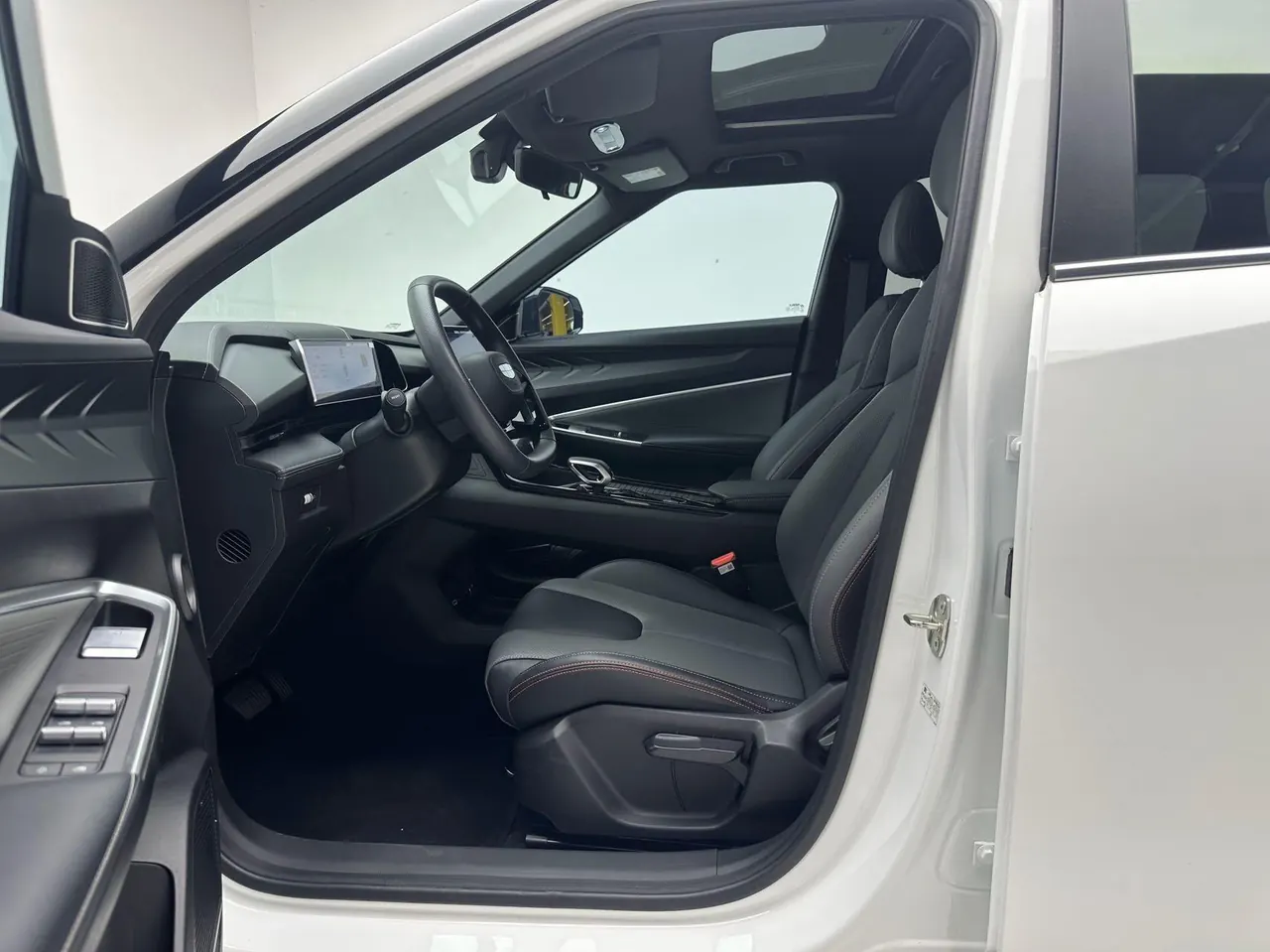 Geely 2023 Boyue COOL 1.5TD COOL Smart Automatic Transmission 3