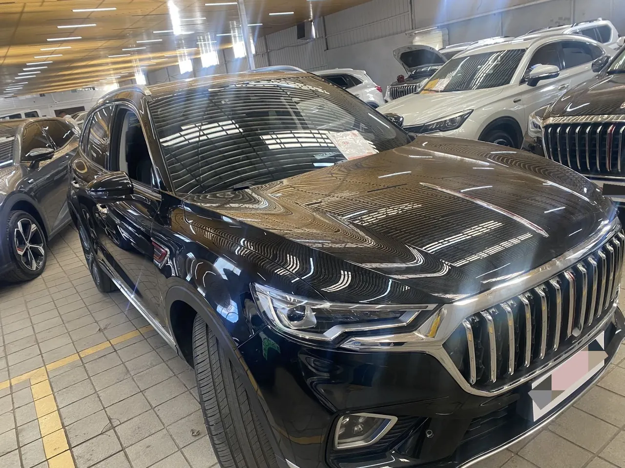 HongQi 2022 HS5 2.0T 4-wheel drive smart flag-sharing version automatic gear 3