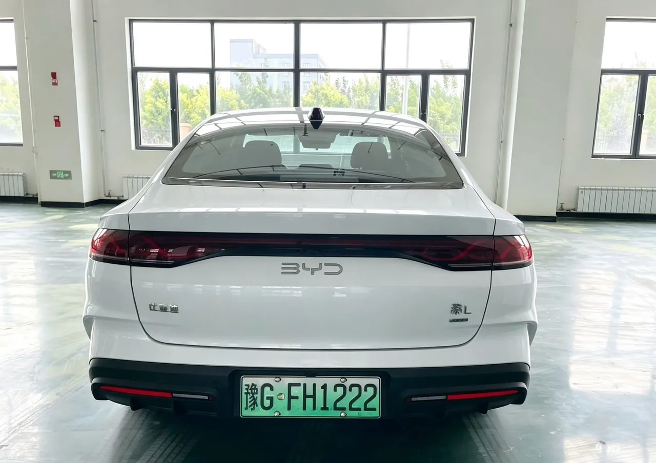 BYD 2025 Qin L DM-i 1.5 stepless smart driving version 120KM Exceed automatic gear 5