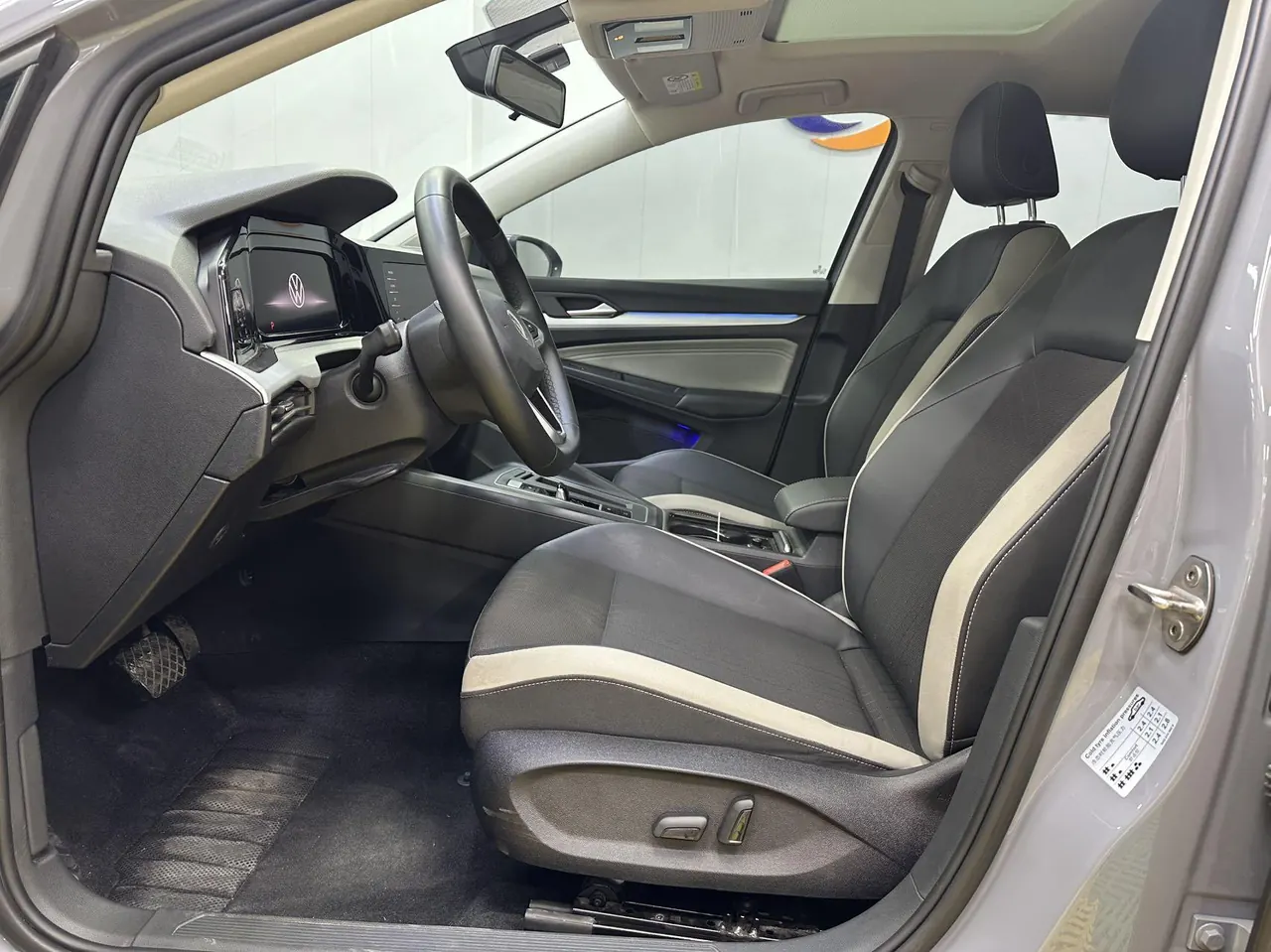 Volkswagen 2021 Golf 8 PRO 1.4TSI 280TSI Automatic 7