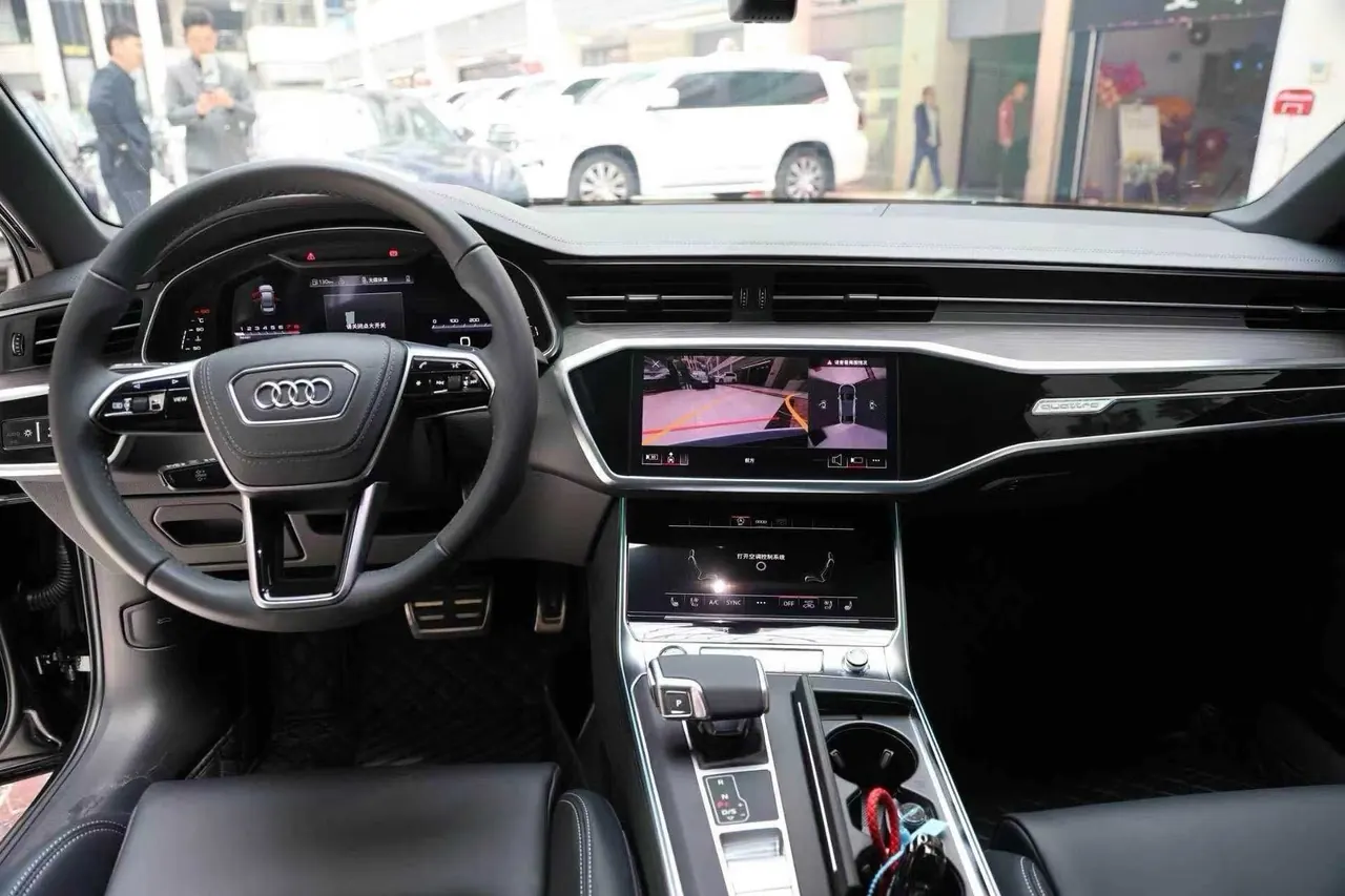 Audi 2025 A6L 2.0TFSI 45TFSI Quattro Selected Dynamic (Modified) Automatic Gear 4