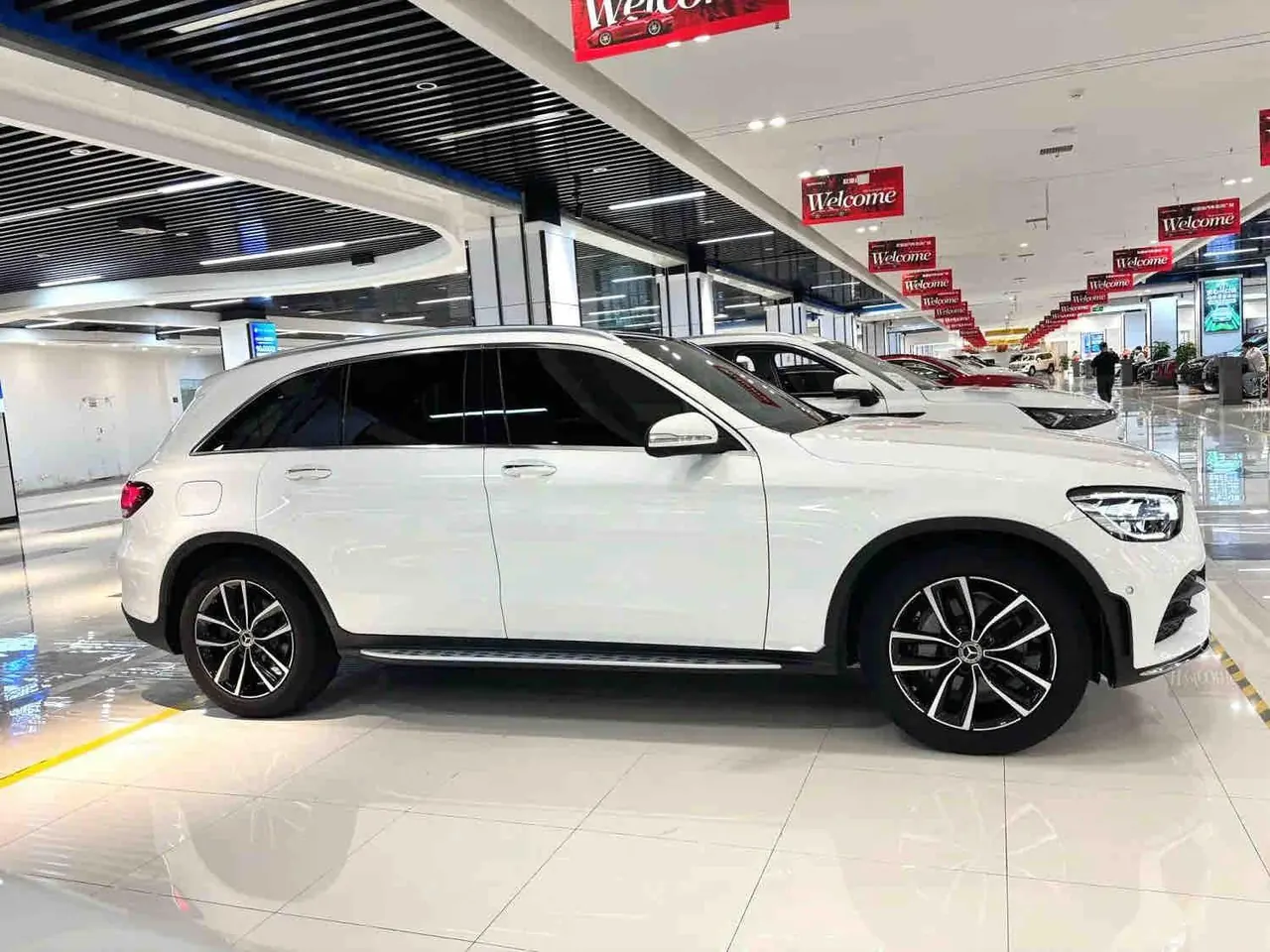 Mercedes Benz 2020 GLC 300 L 4MATIC 2.0T Dynamic (Modified) Automatic Gear 3