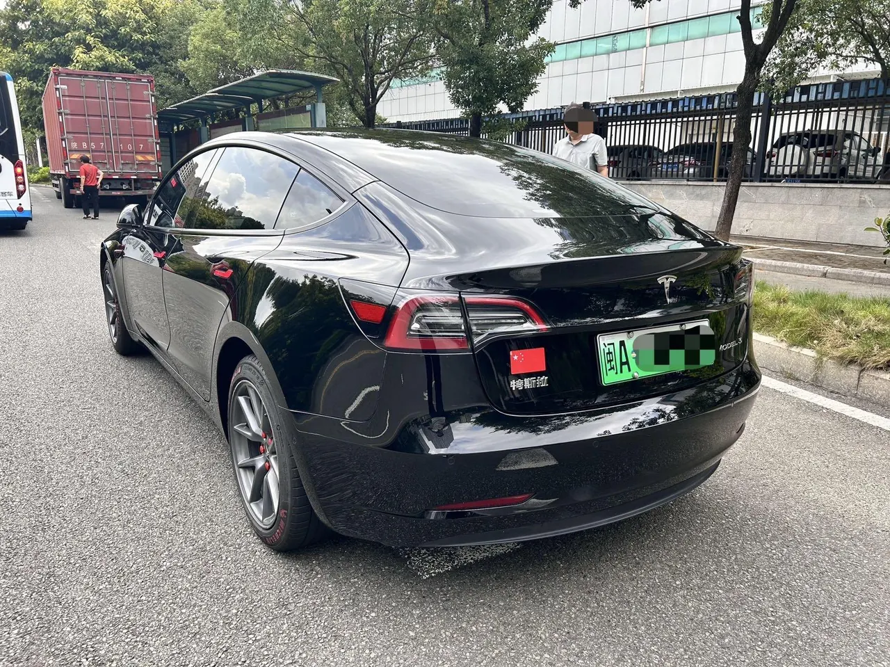 Tesla 2022 Model 3 rear-wheel drive version of automatic transmission 5