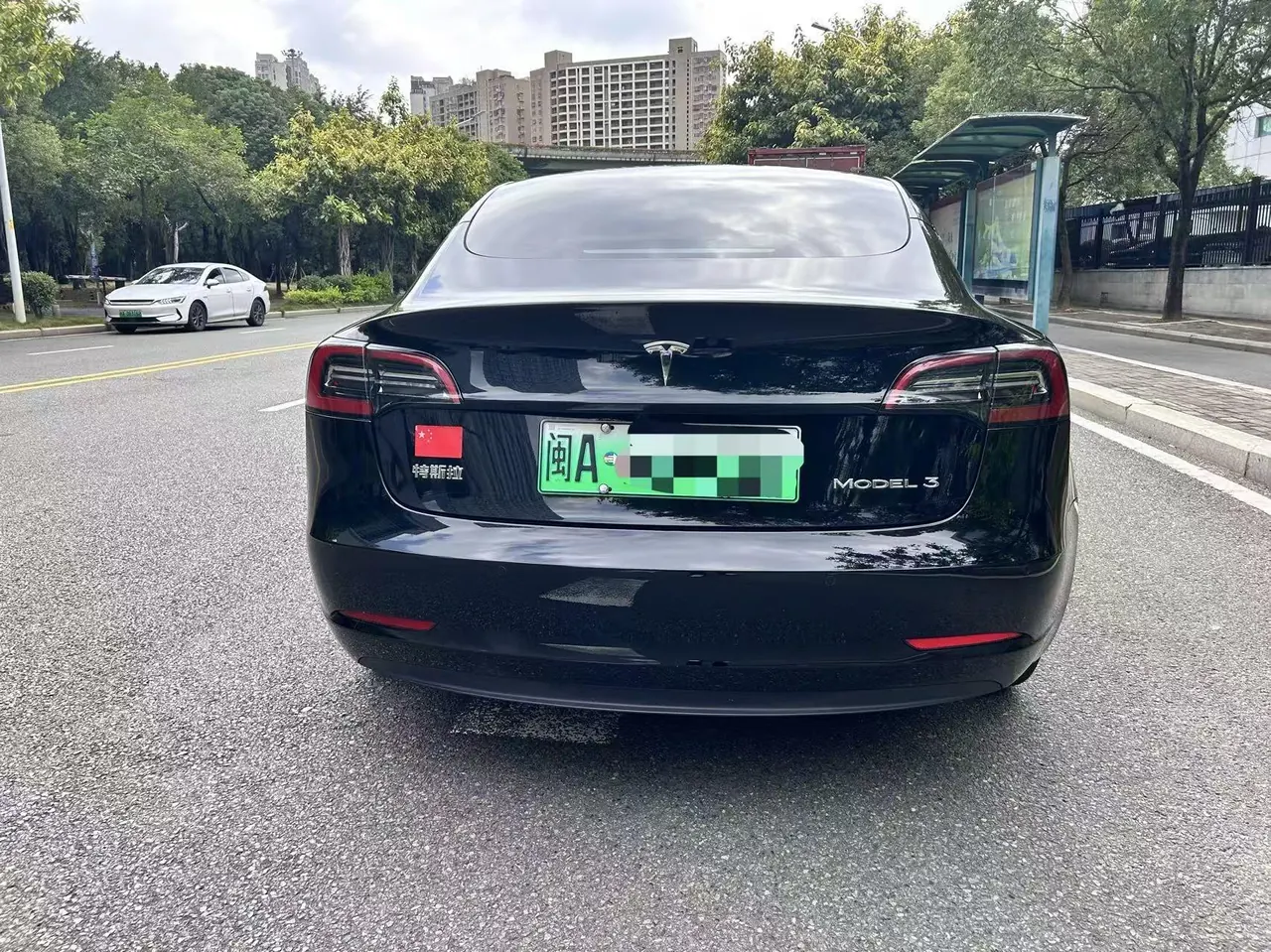 Tesla 2022 Model 3 rear-wheel drive version of automatic transmission 8