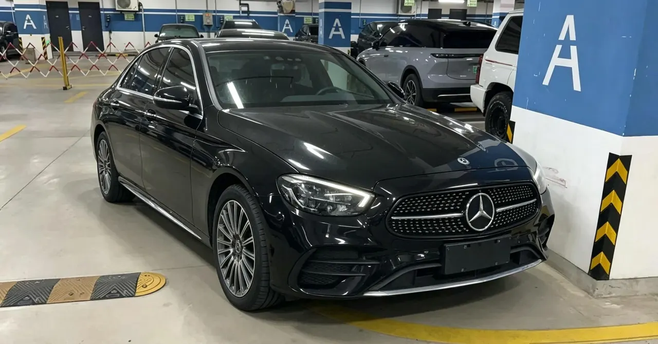 Mercedes Benz E Class 2021 E 300 L 2.0T Honorable Automatic Gear 3