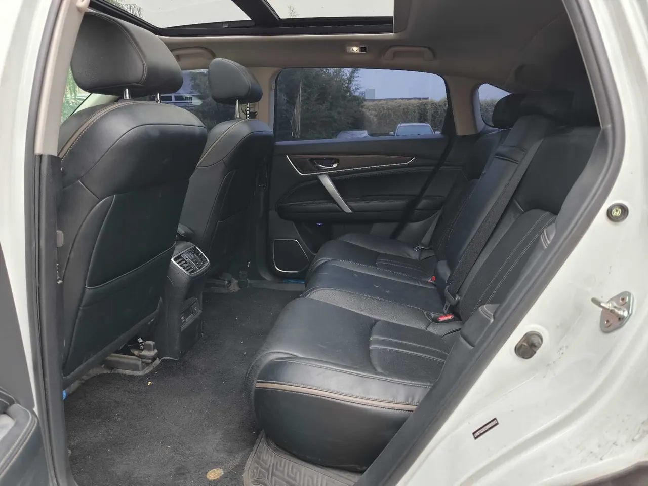 Honda 2020 Crown Road 2.0T 370TURBO Two-Drive Deluxe Automatic Gear 8