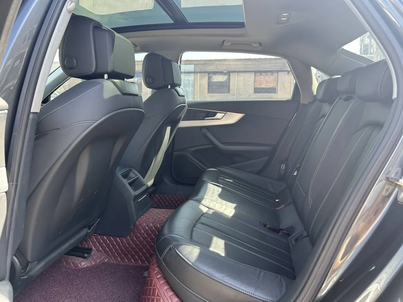Audi 2020 A4L 2.0TFSI 40TFSI Fashion Dynamic Automatic 6