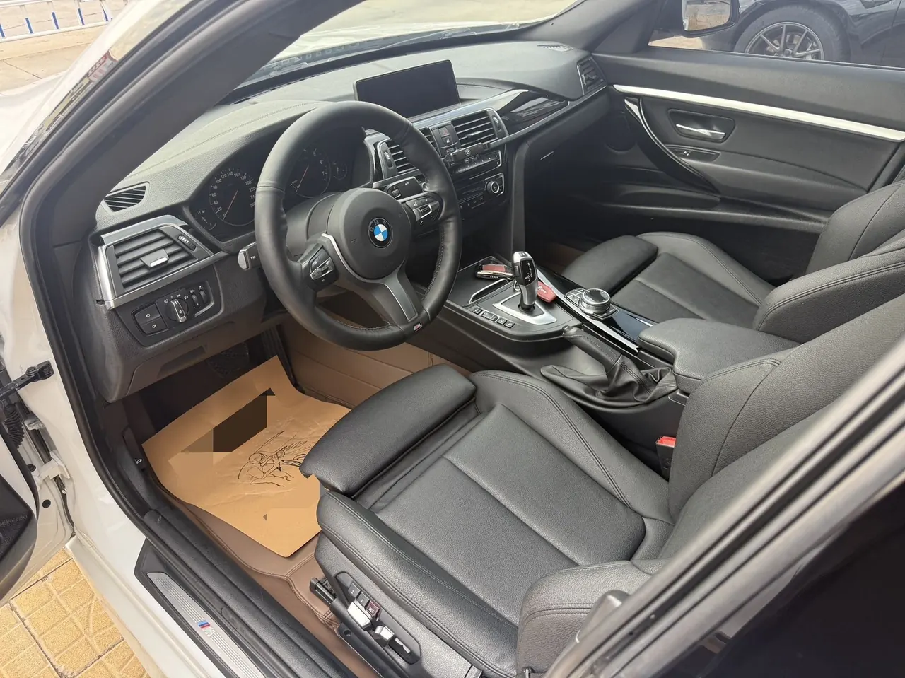BMW 3 Series GT (Imported) 2020 GT 320i 2.0T M Sports Suit Automatic Gear 4