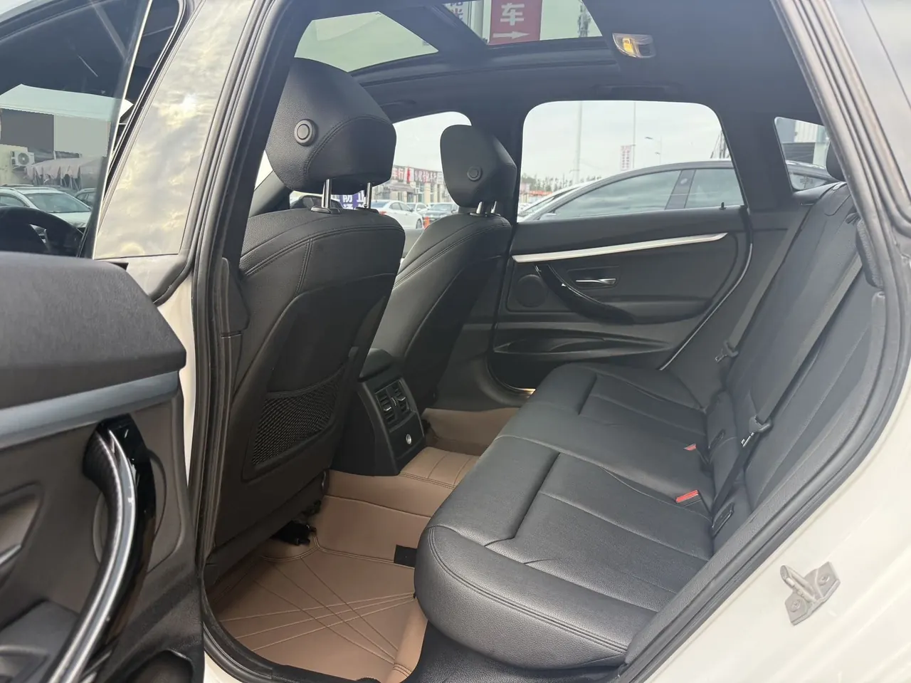BMW 3 Series GT (Imported) 2020 GT 320i 2.0T M Sports Suit Automatic Gear 5