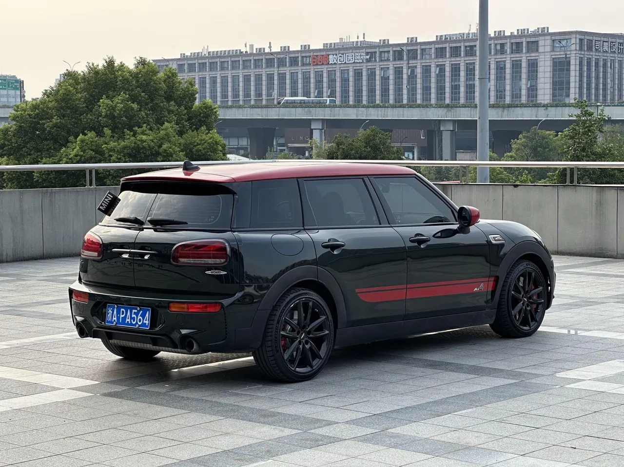 MINI JCW Clubman (Imported) 2023 JCW Clubman All 4 2.0T ALL-IN Automatic 5