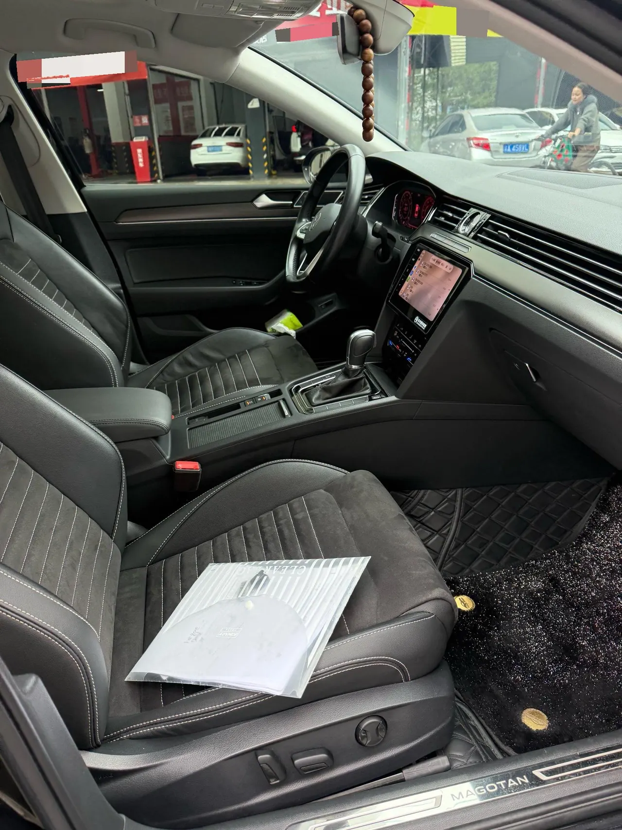 Volkswagen 2023 Magotan 2.0TSI 330TSI 2 million Commemorative Luxury Automatic Gear 4