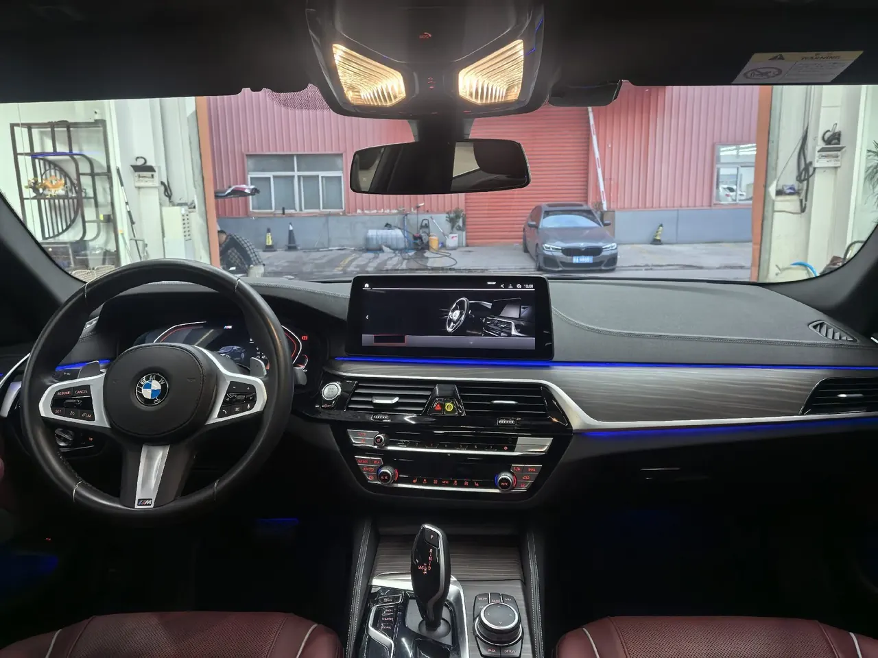 BMW 5 Series 2022 530Li 2.0T Leading M Sports Suit (Modified) Automatic Gear 2