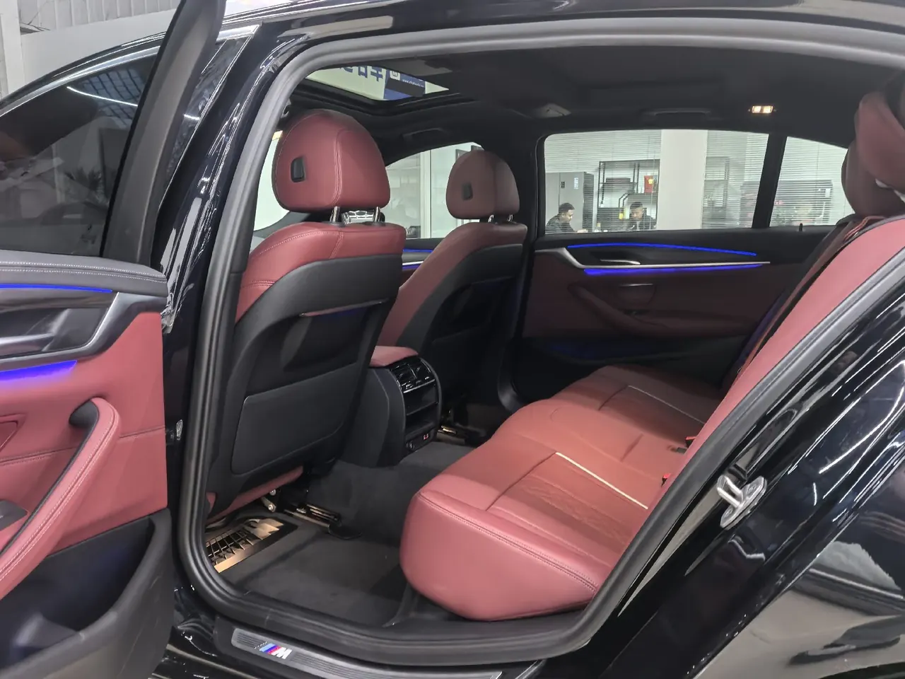 BMW 5 Series 2022 530Li 2.0T Leading M Sports Suit (Modified) Automatic Gear 3