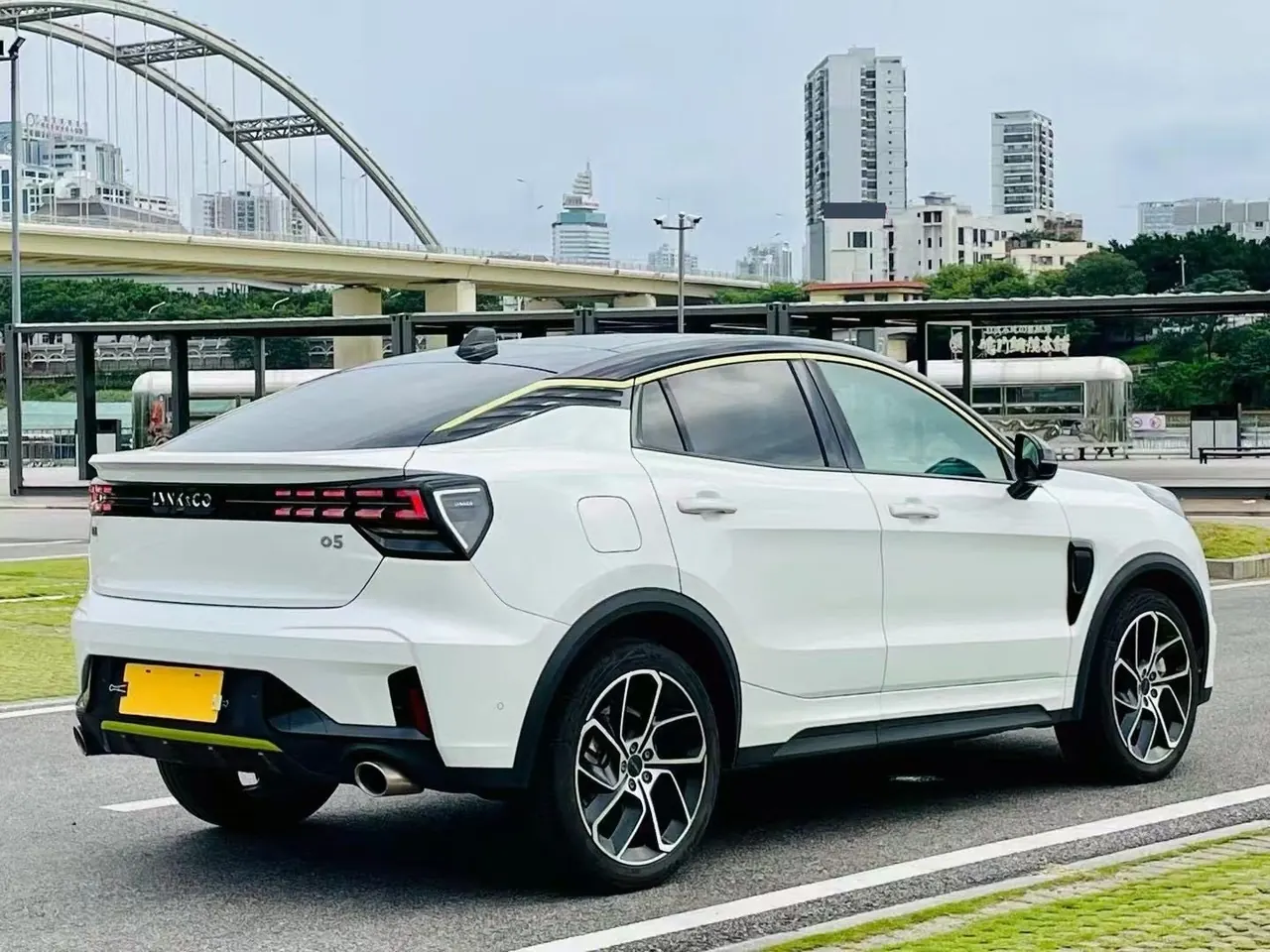 LYNK&amp;CO 2020 LYNK&amp;CO 05 2.0TD Two-wheel Drive Halo Automatic Gear 6