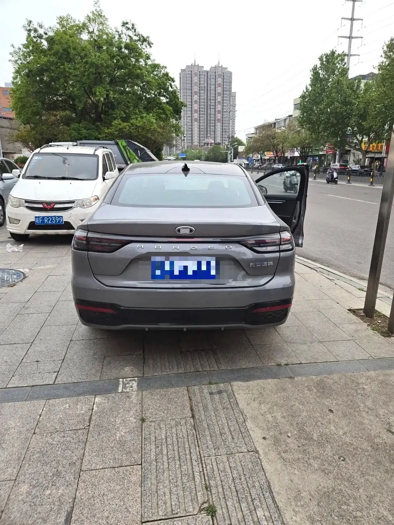 Ford 2023 Mondeo 1.5T EcoBoost 180 Luxury Automatic Gear 5