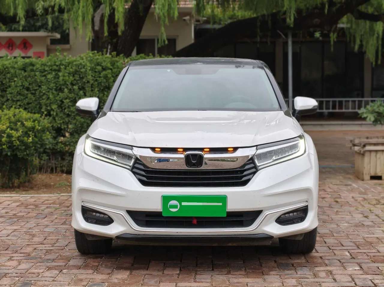 Honda 2020 Crown Road 2.0T 370TURBO Two-Drive Deluxe Automatic Gear 6