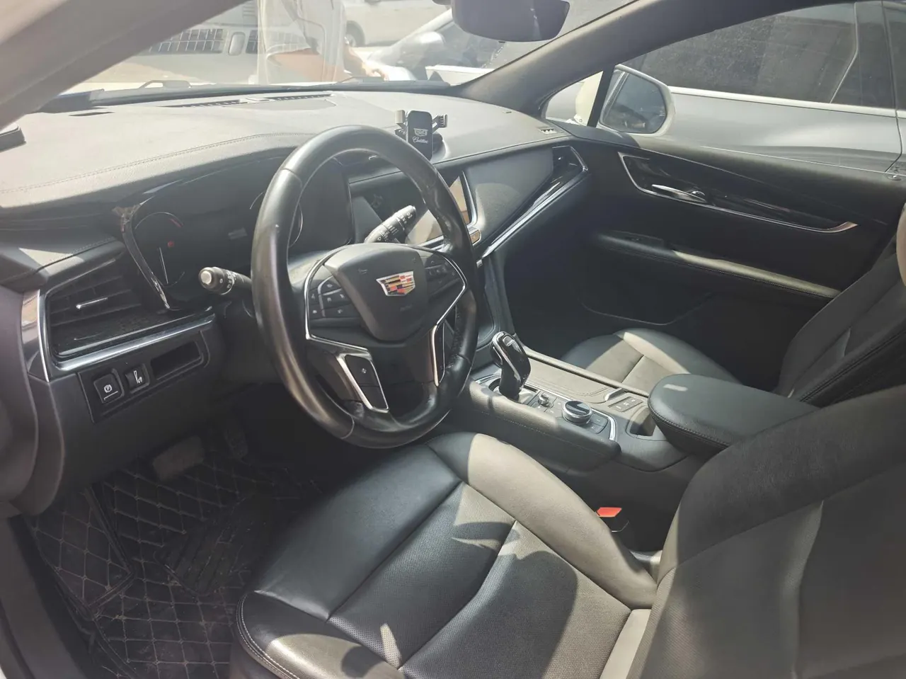 Cadillac 2020 XT5 2.0T Luxury (Modified) Automatic Gear 3