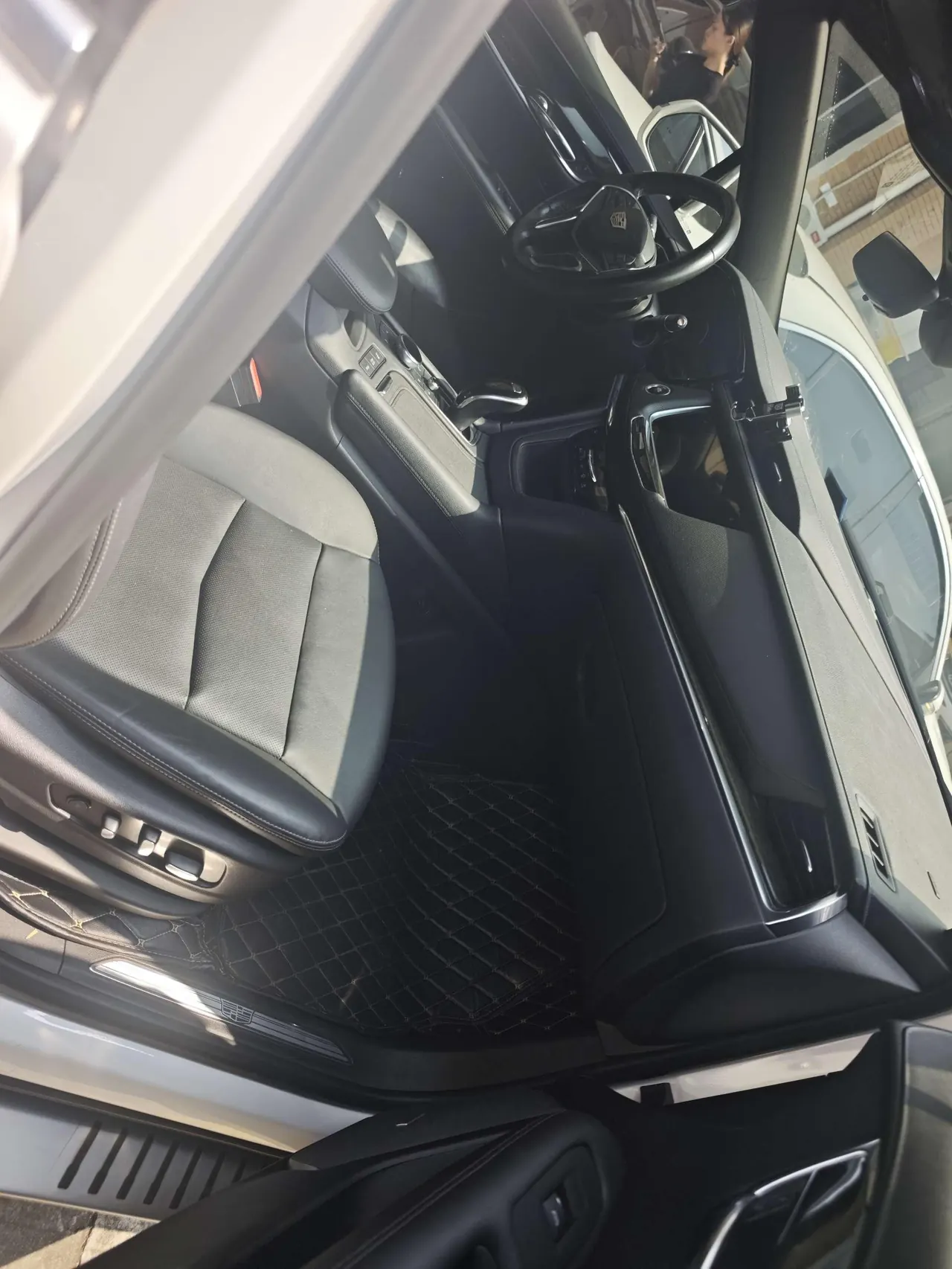 Cadillac 2020 XT5 2.0T Luxury (Modified) Automatic Gear 5