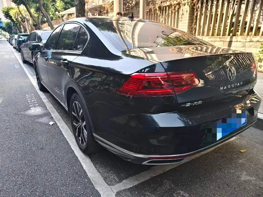 Volkswagen 2020 Magotan 2.0TSI 330TSI Leading Automatic 3