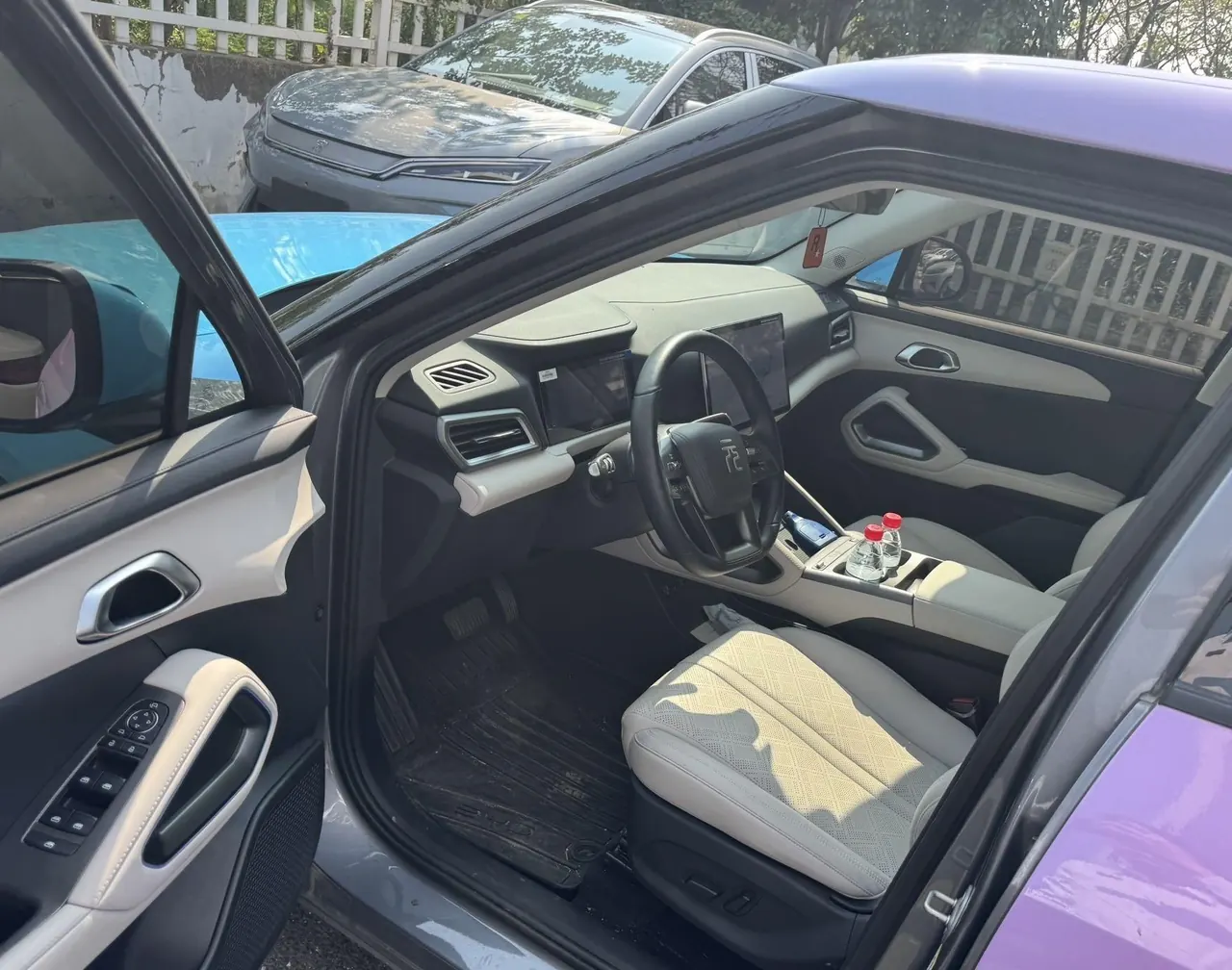 BYD 2025 Yuan UP Smart Driving 401KM Leading Automatic Gear 4