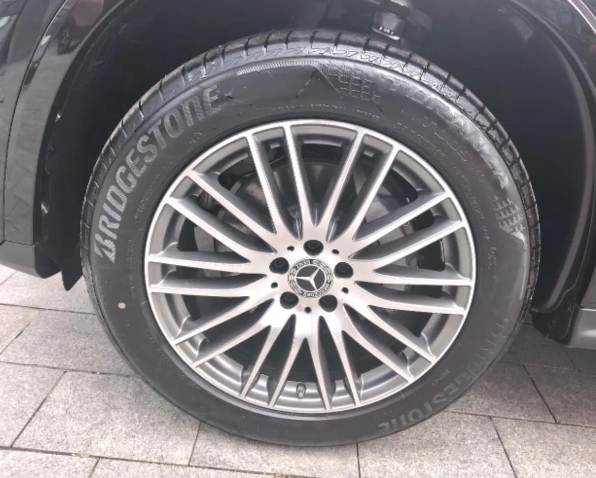 Mercedes Benz 2026 GLC 300 L 4MATIC 48V 2.0T dynamic 5-seat automatic gear 2