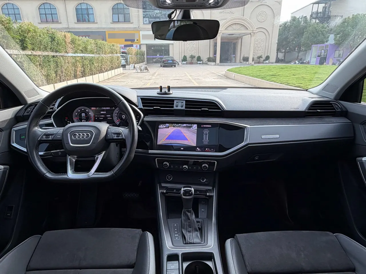 Audi 2021 Q3 1.4TFSI 35TFSI Fashion Dynamic Automatic 3