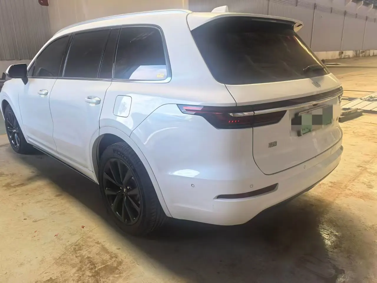 Li 2021 ONE 1.2T extended range 6-seat automatic gear 3