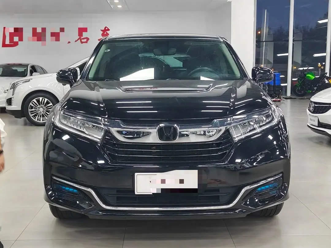 Honda 2020 Crown Road 2.0T 370TURBO Two-Drive Deluxe Automatic Gear 2