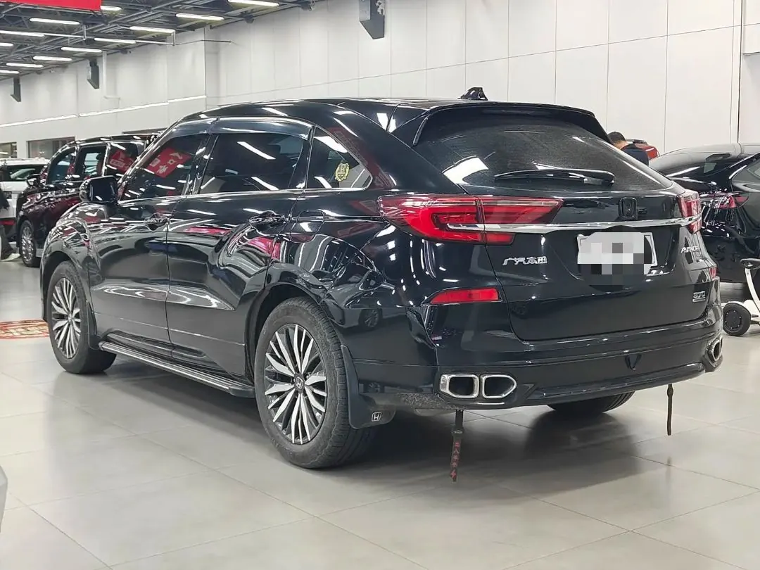 Honda 2020 Crown Road 2.0T 370TURBO Two-Drive Deluxe Automatic Gear 3