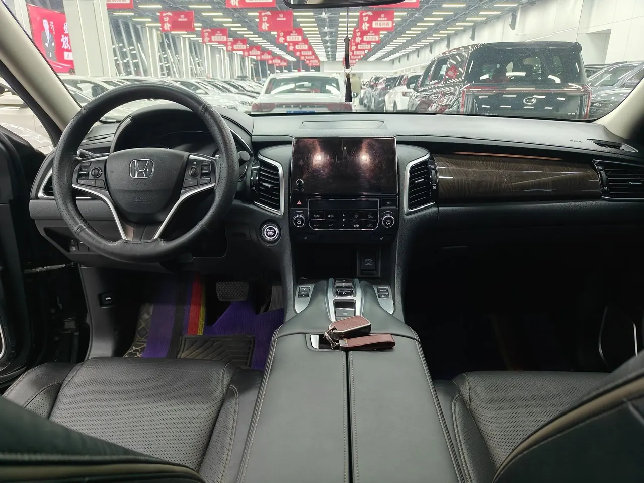 Honda 2020 Crown Road 2.0T 370TURBO Two-Drive Deluxe Automatic Gear 7